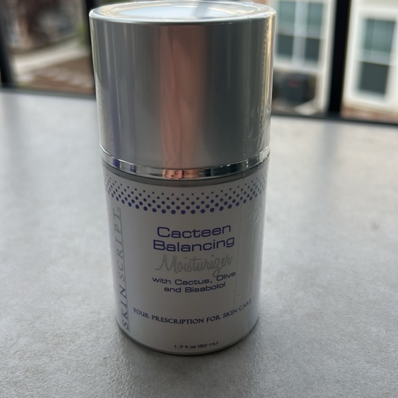 Skin Script products - Picture 7 of 8